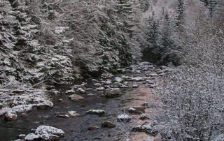 Řeka Jizera na počátku toku v zimě