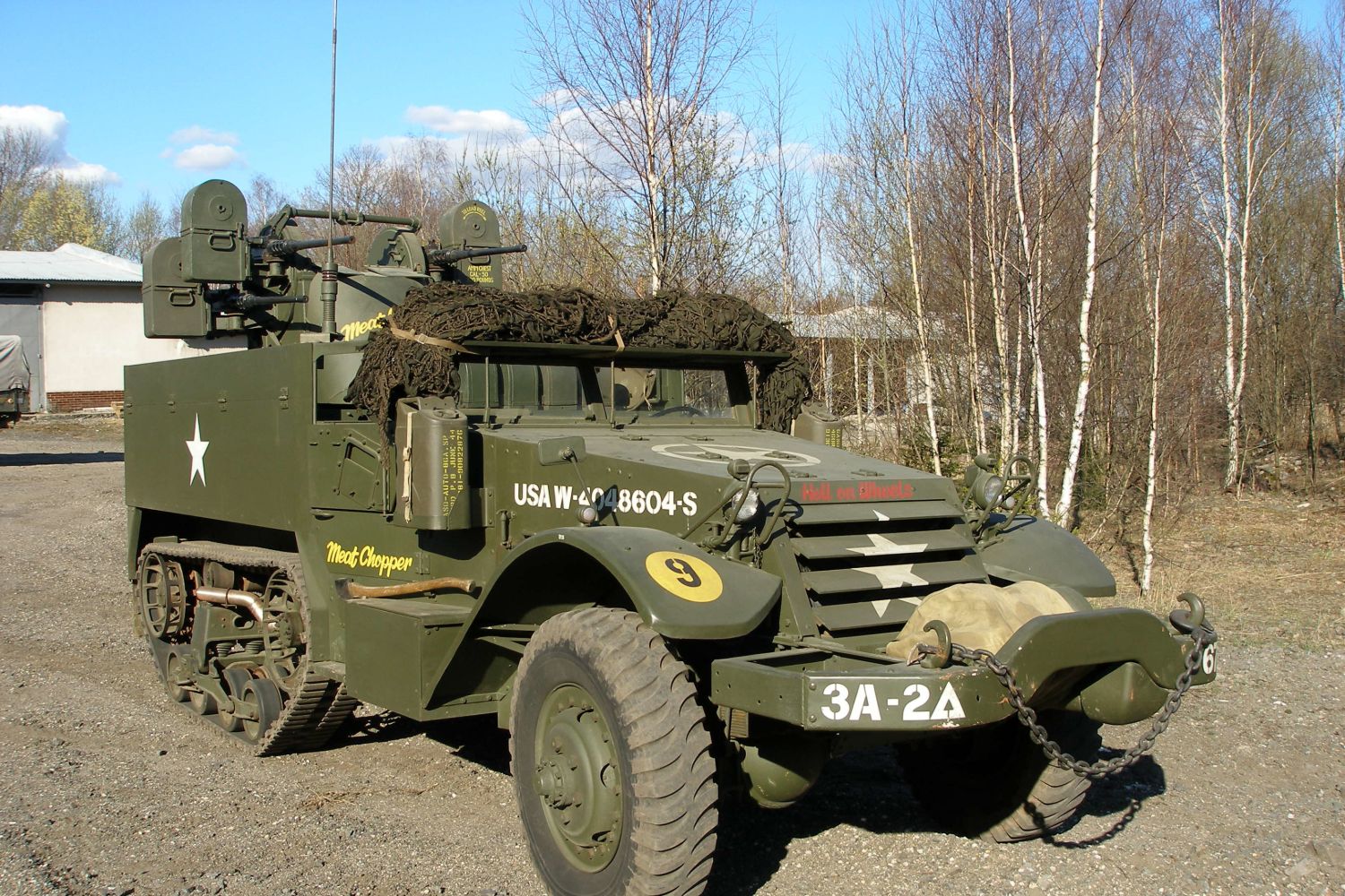 terénní vojenské vozidlo – Tank na sněhu – Muzeum obrněné techniky Smržovka