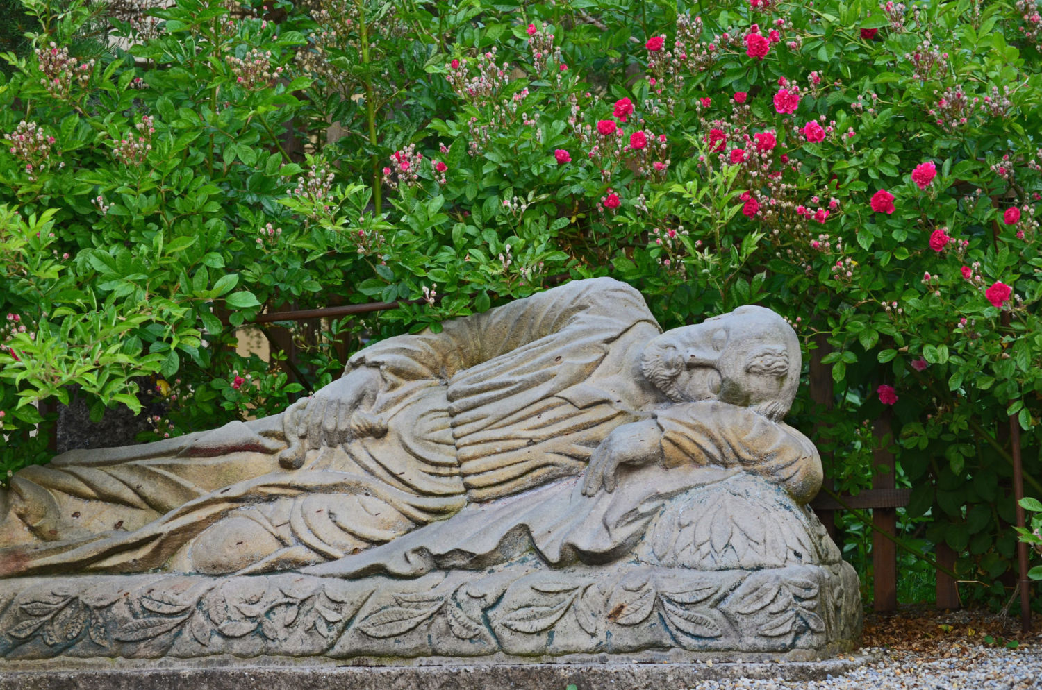 Socha v Getsemanské zahradě u Domu národopisců Scheybalových v Jablonci nad Nisou